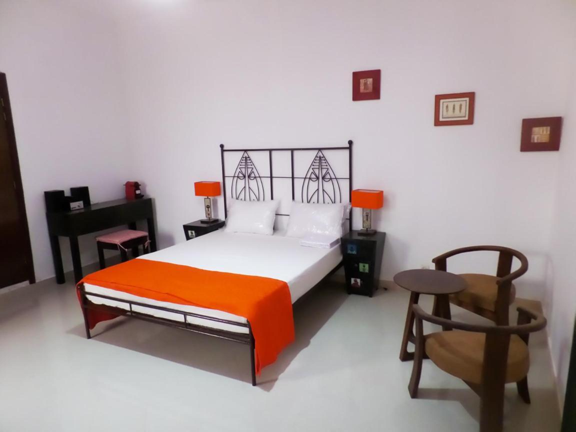 Illiyin Boutique Hotel Dakar Bagian luar foto