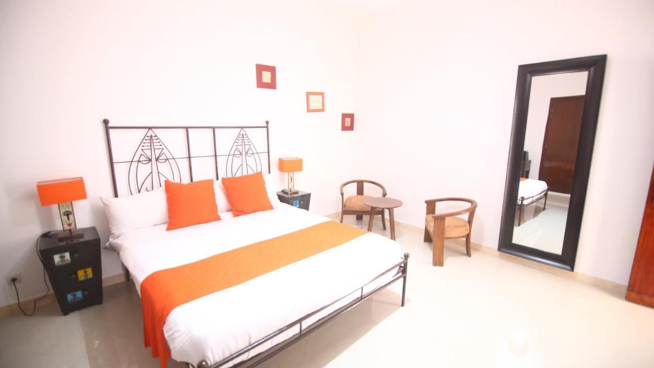 Illiyin Boutique Hotel Dakar Bagian luar foto