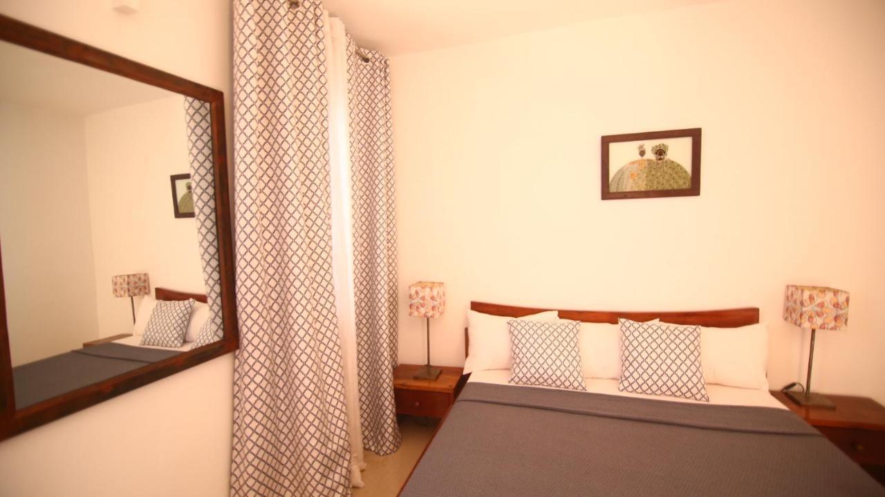 Illiyin Boutique Hotel Dakar Bagian luar foto