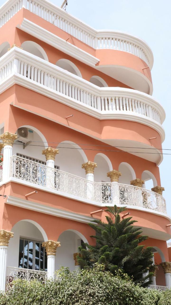 Illiyin Boutique Hotel Dakar Bagian luar foto