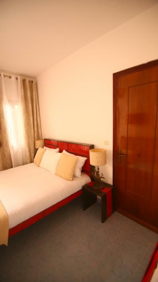 Illiyin Boutique Hotel Dakar Bagian luar foto
