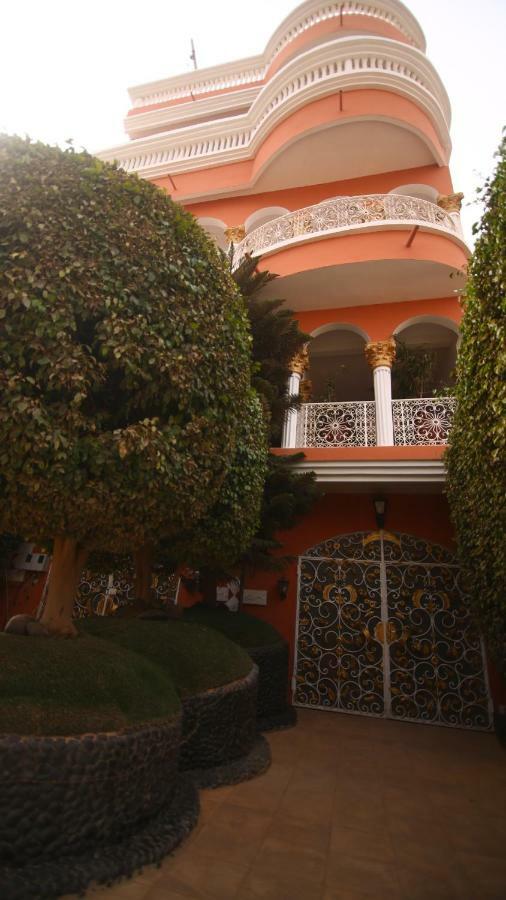 Illiyin Boutique Hotel Dakar Bagian luar foto