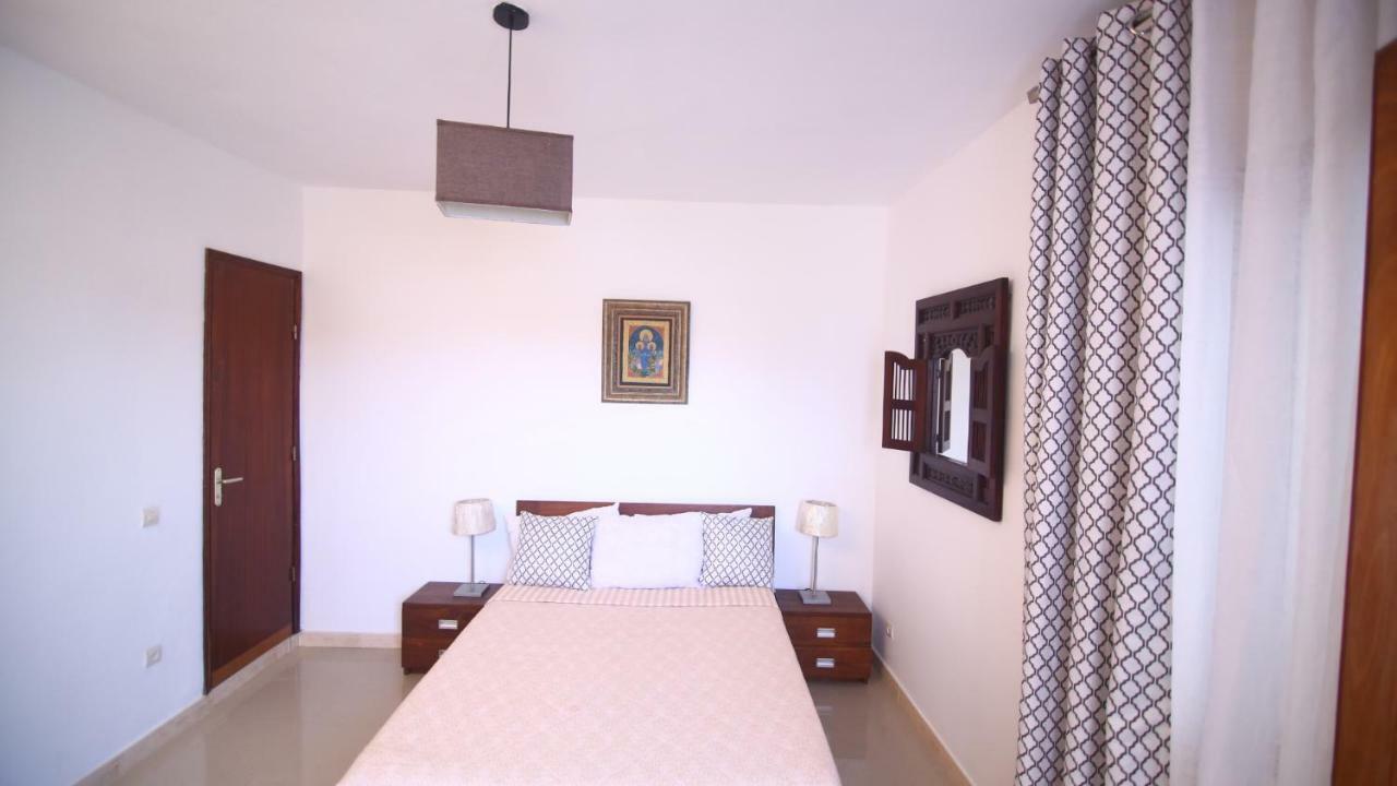 Illiyin Boutique Hotel Dakar Bagian luar foto